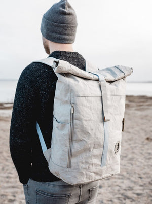 Mochila de Papero Yeti 28 L Hecha de luz de papel potencial lavable, resistente a la lágrima e impermeable sostenible